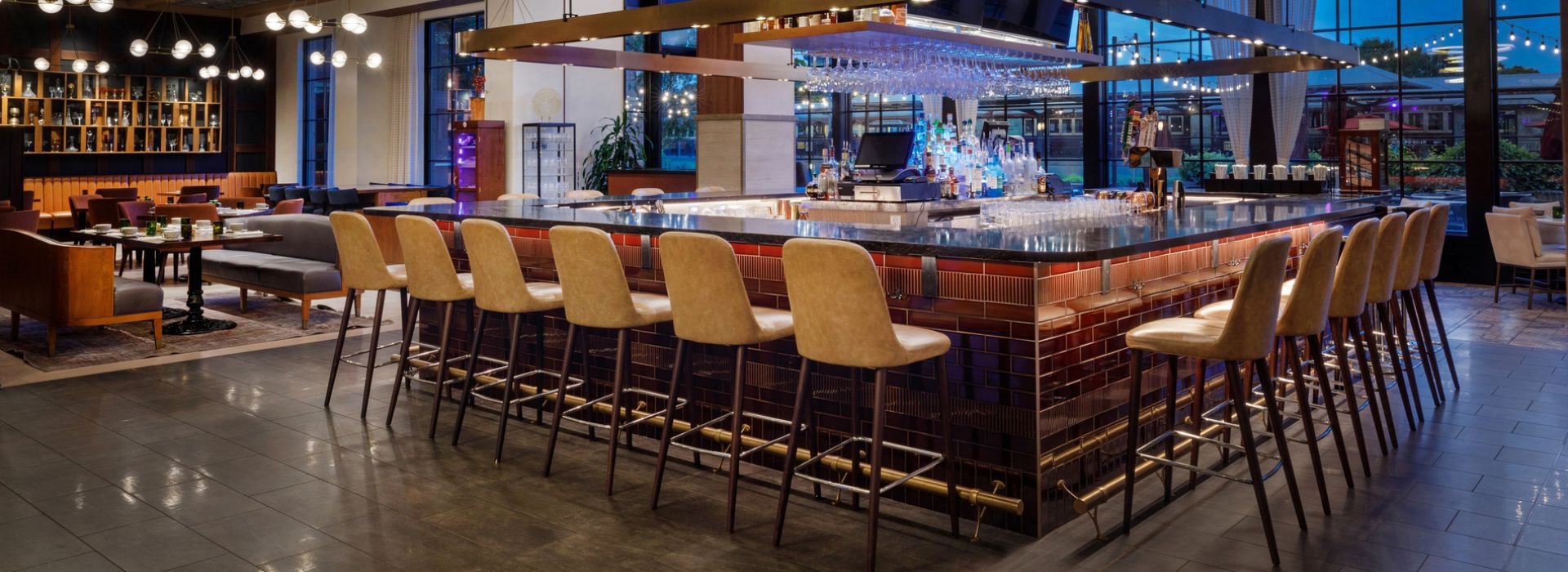 Restaurant Dining at Hotel Vin Grapevine TX